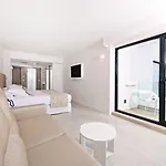 Iberostar Waves - Adults Only Hotel 4*