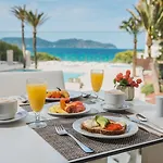 Iberostar Waves - Adults Only