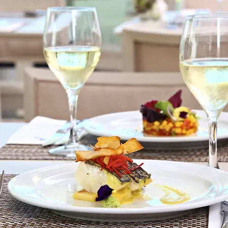 酒店 Iberostar Waves - Adults Only 4*