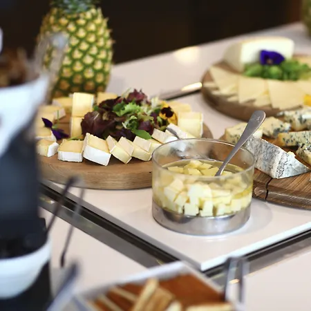 Iberostar Waves - Adults Only Hotell