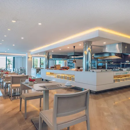 Hotell Iberostar Waves - Adults Only