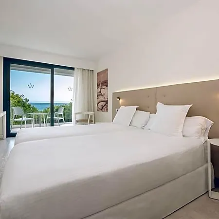 Iberostar Waves - Adults Only