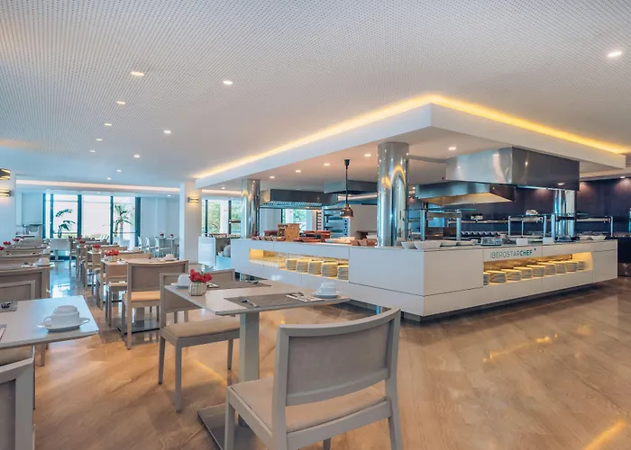 Hotel Iberostar Waves - Adults Only