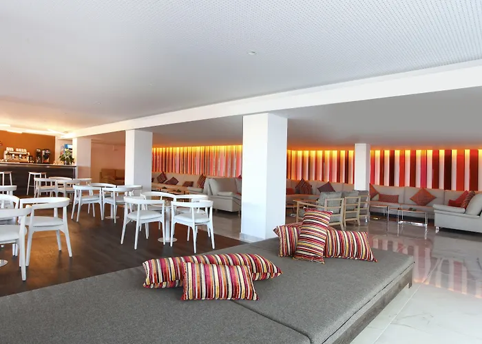 Iberostar Waves - Adults Only